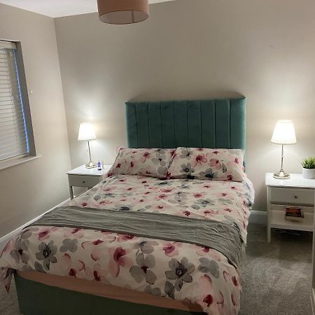Beautiful Private Room And Bathroom Ballycastle Eksteriør billede